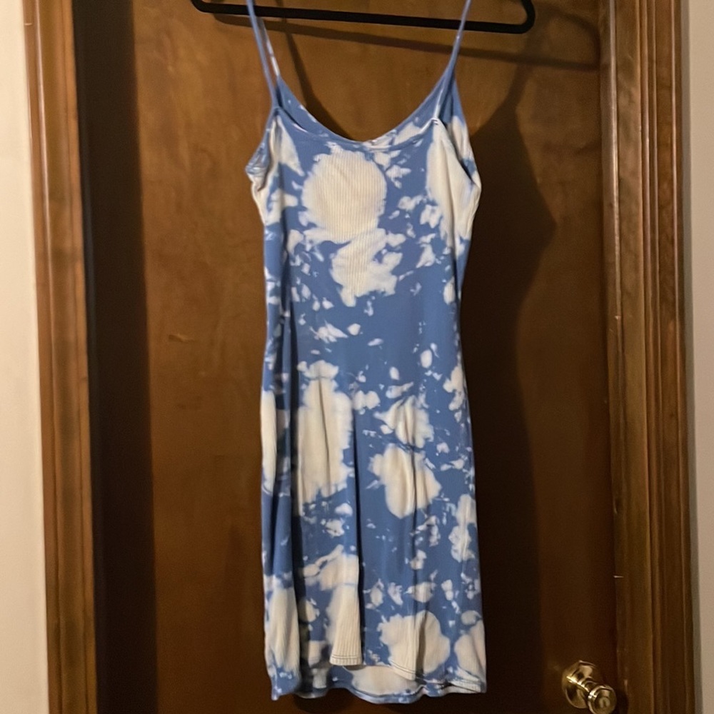 Fashion Nova Ribbed Blue and White Cloud Dress 2x